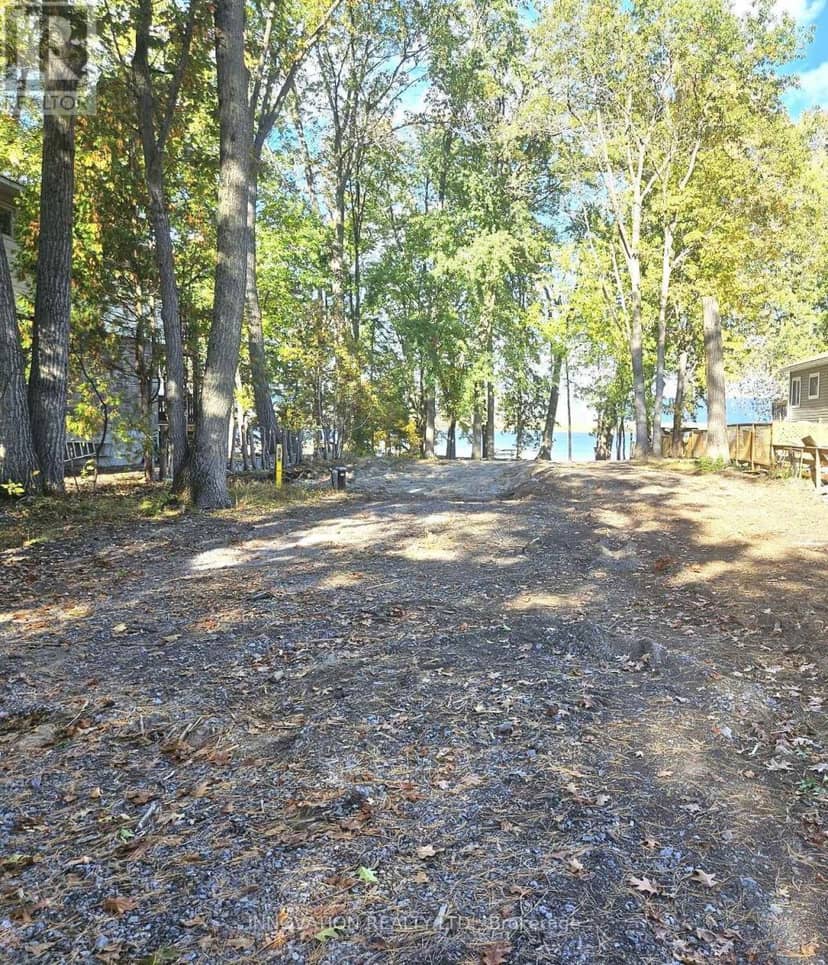 628 Bayview Drive — photo 13 of 27