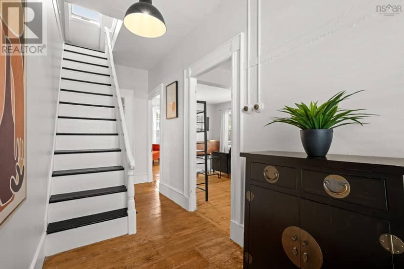 538 Main Street — photo 18 of 30