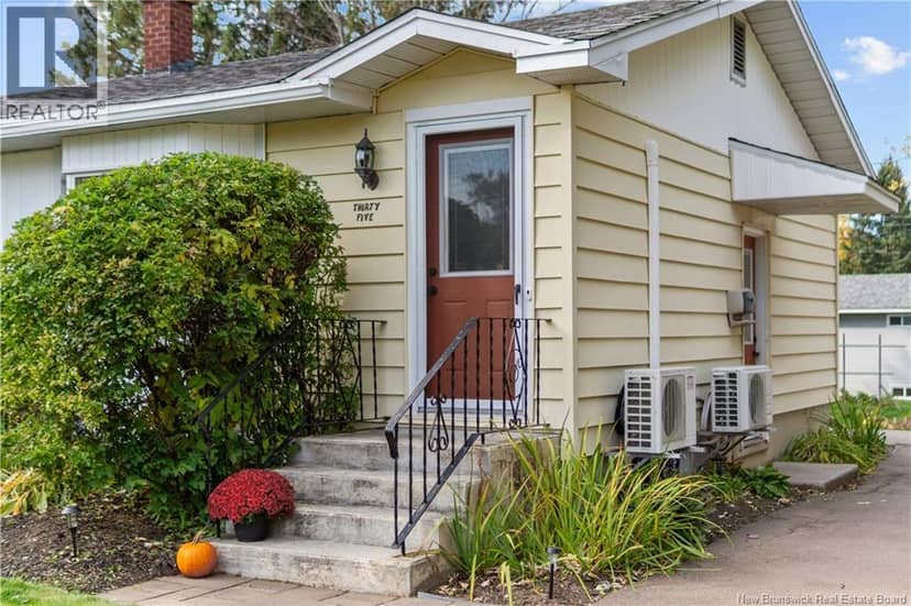 35 Lindsay Street, Riverview, photo 2