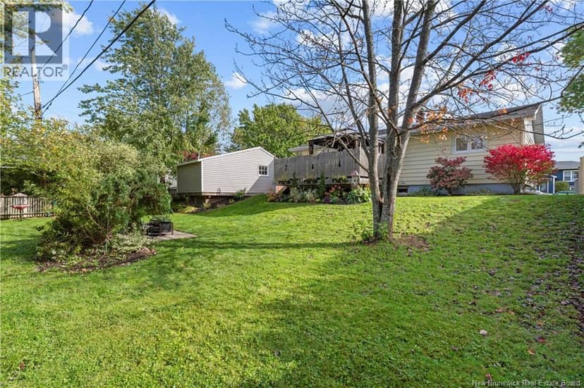 35 Lindsay Street — photo 35 of 38