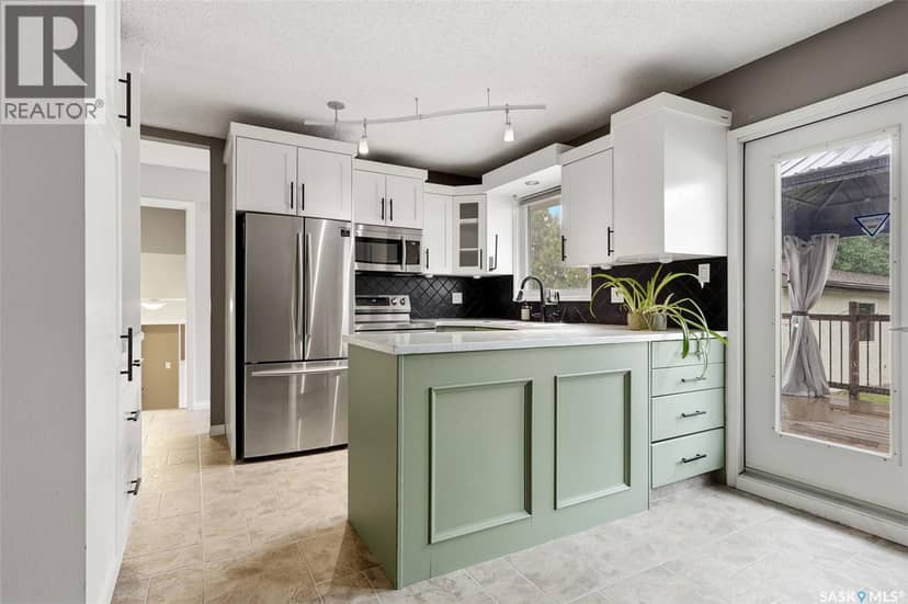 726 McIntosh STREET N, Regina, photo 8