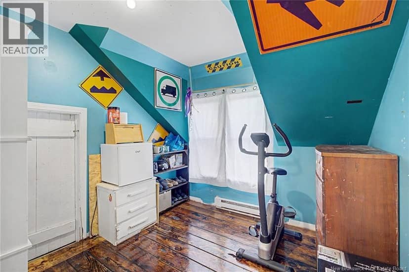 272 Hughes street — photo 27 of 40