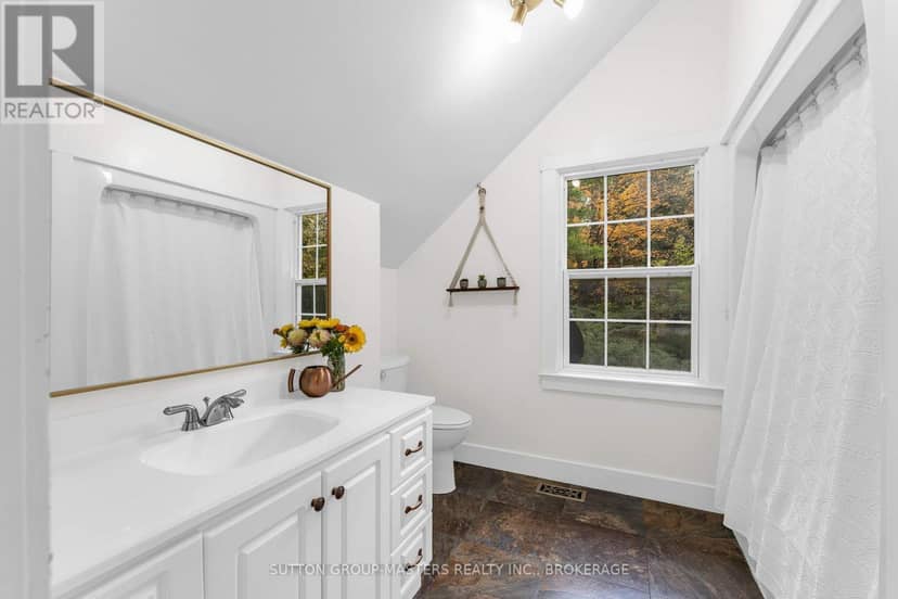5390 Bedford Road — photo 37 of 40
