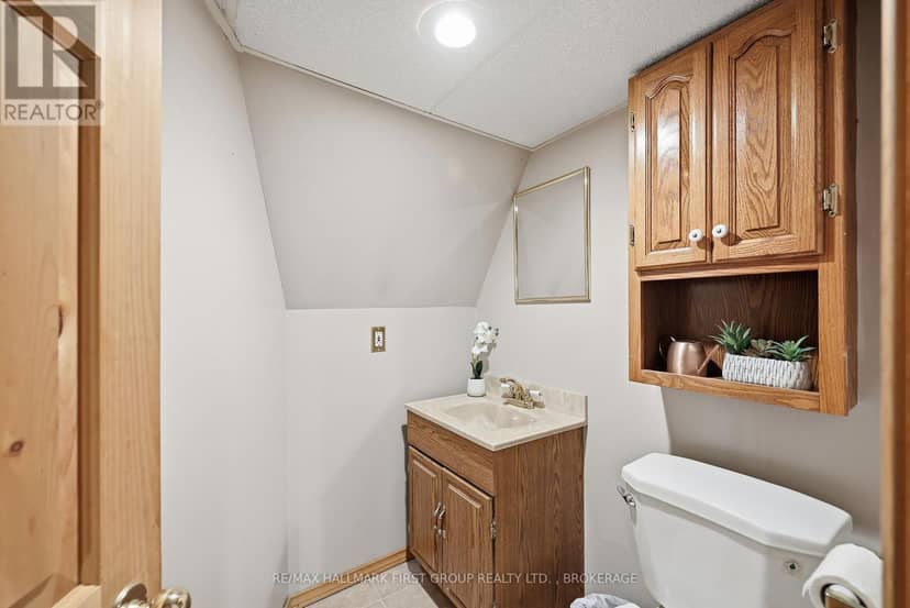 1449 Avondale Crescent — photo 28 of 40