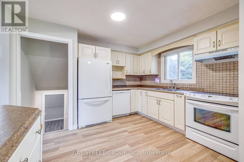 110 St. David's Road — photo 9 of 36