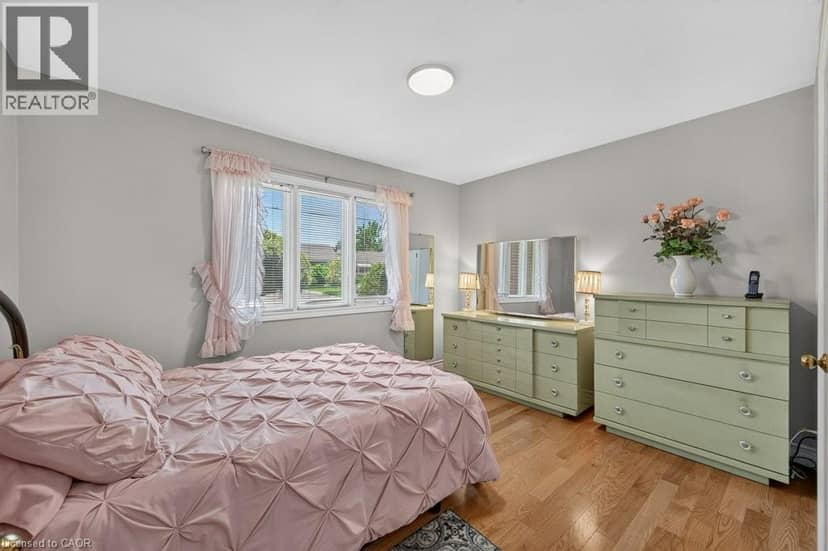 476 EAST 37TH Street — photo 19 of 40