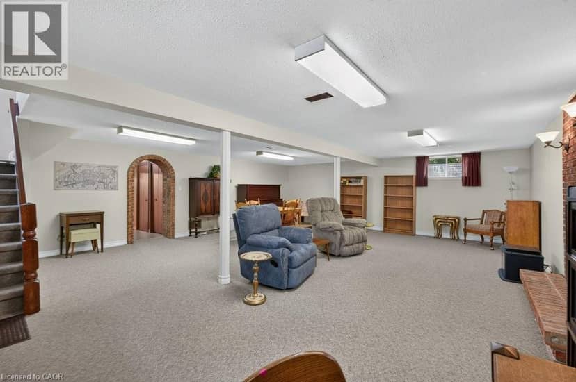 476 EAST 37TH Street — photo 31 of 40