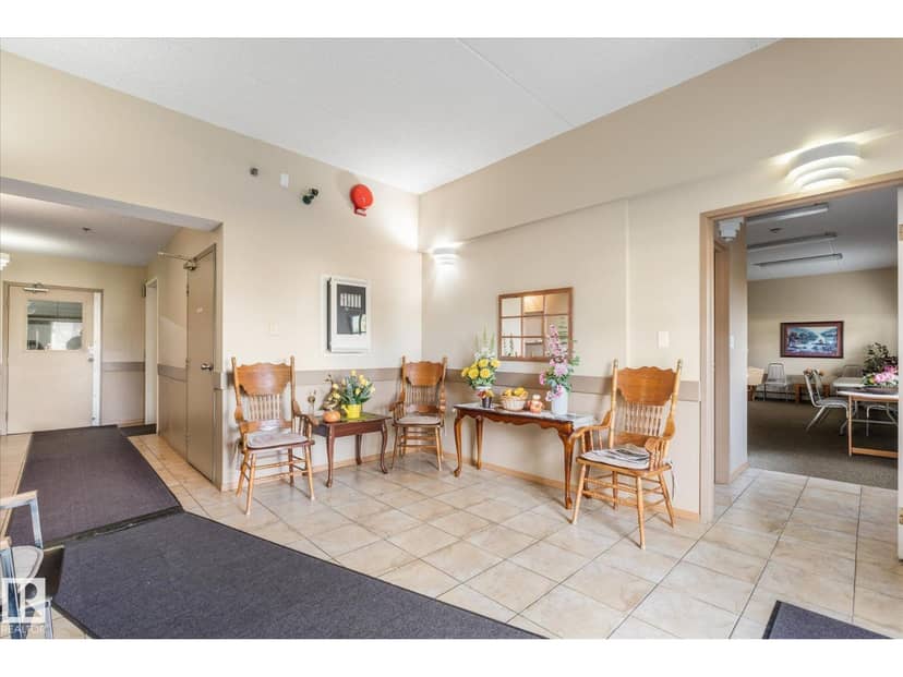 #205 112 Church Rd, Spruce Grove, photo 3
