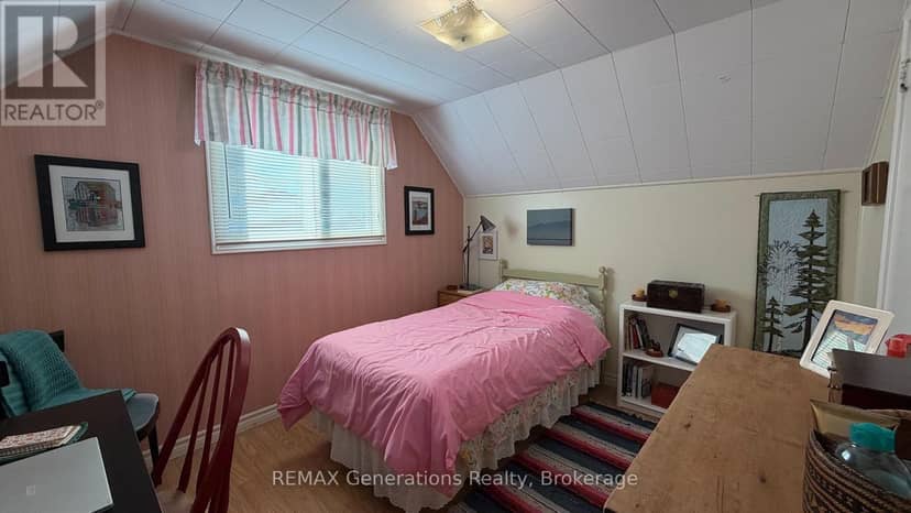6 Kenogami Road — photo 21 of 34