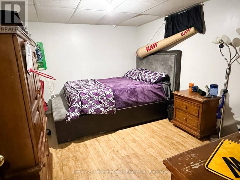 17 Poplar Avenue — photo 14 of 19