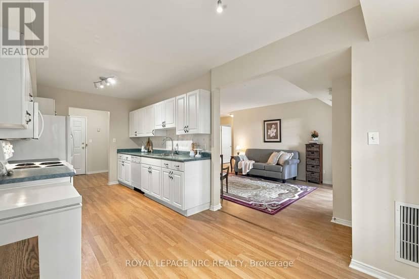 104 - 4090 John Charles Boulevard — photo 14 of 40