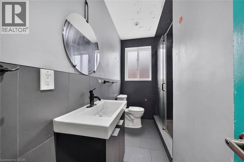 11 SELKIRK Avenue — photo 17 of 40