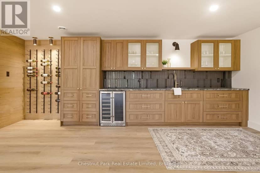 2621 Victoria Road — photo 34 of 40