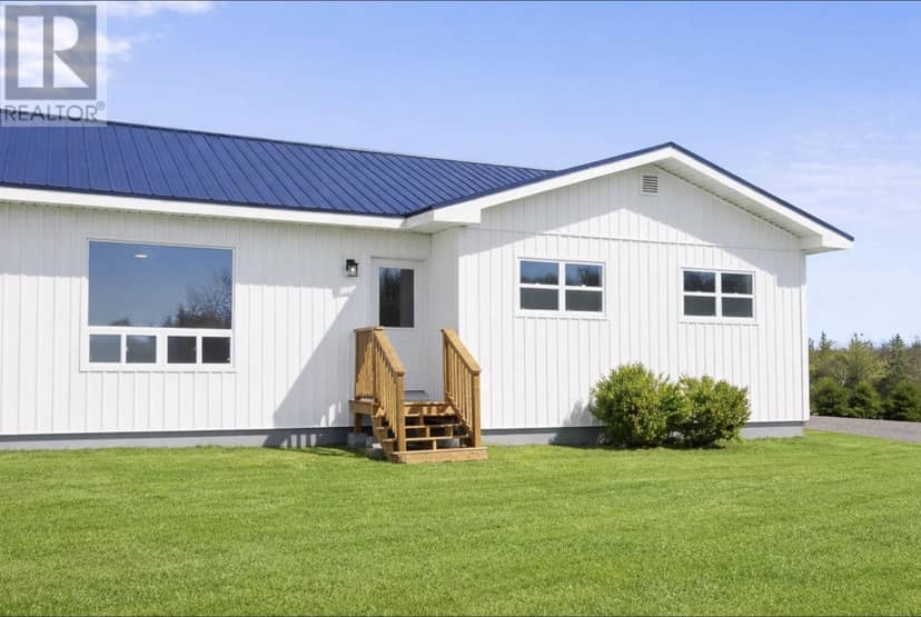 1956 Bear River Road, St. Margaret, photo 2