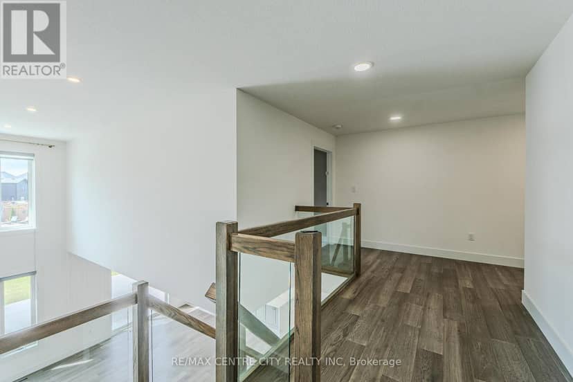7290 Silver Creek Circle — photo 18 of 40