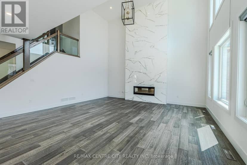 7290 Silver Creek Circle — photo 4 of 40