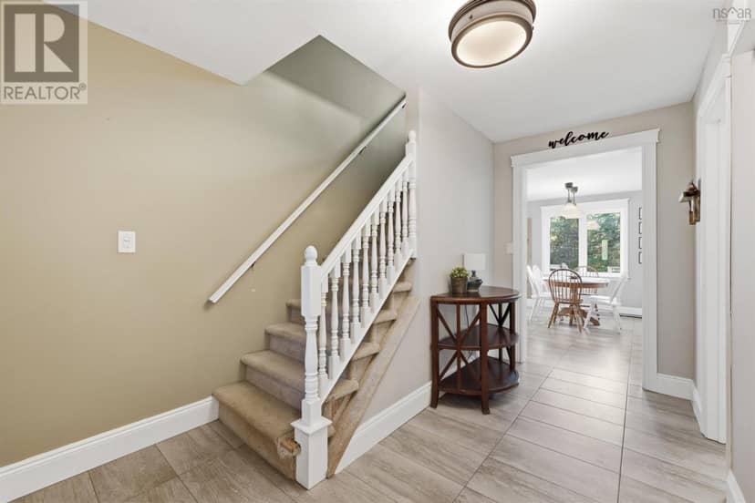 18 Sandstone ave, Fall River, photo 5