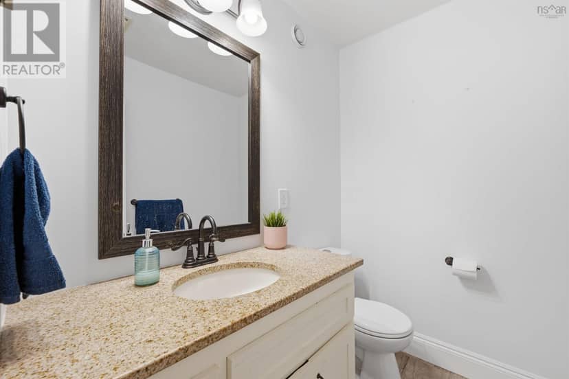 18 Sandstone ave, Fall River, photo 7
