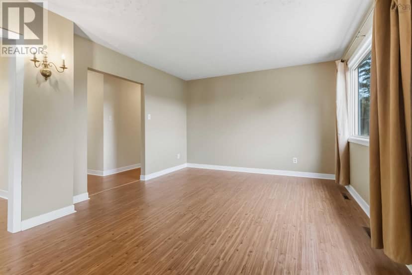 3 Wildwood Boulevard — photo 9 of 32