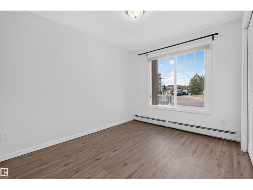 #116 2204 44 AV NW, Edmonton, photo 6