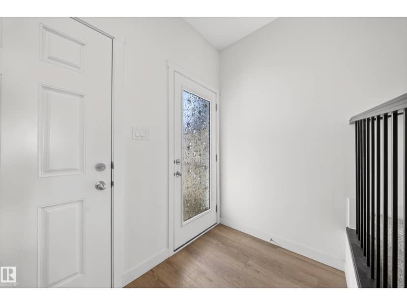 1684 12 ST NW, Edmonton, photo 3