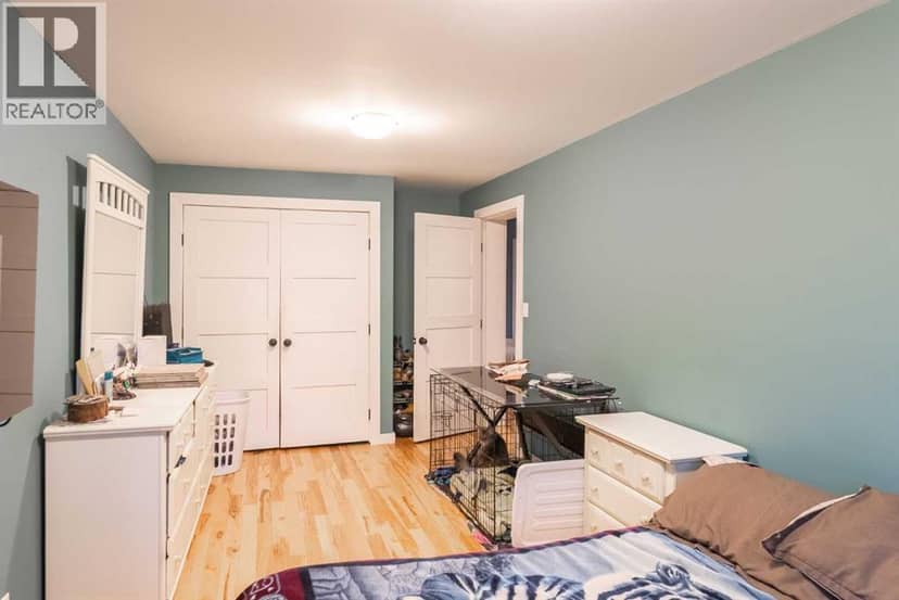 334 18 Street — photo 14 of 25