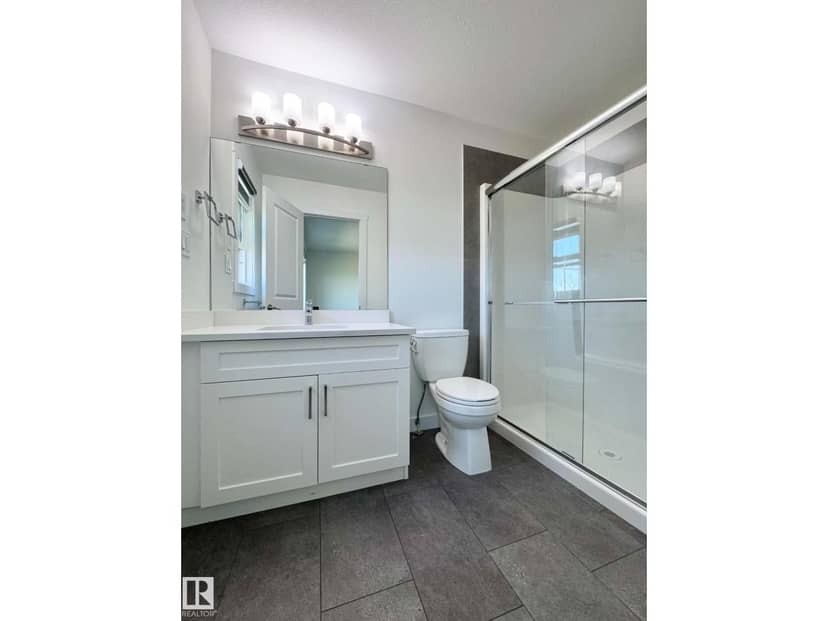 19728 29 AV NW — photo 10 of 19