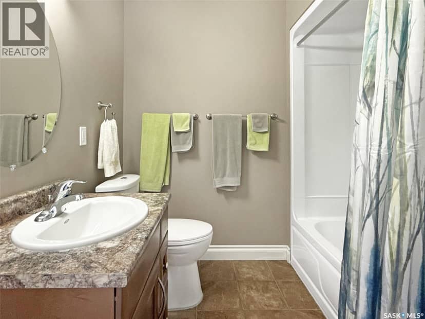 828 Colonel Otter DRIVE — photo 15 of 40