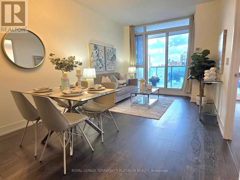 502 - 9471 Yonge Street, Richmond Hill, photo 6