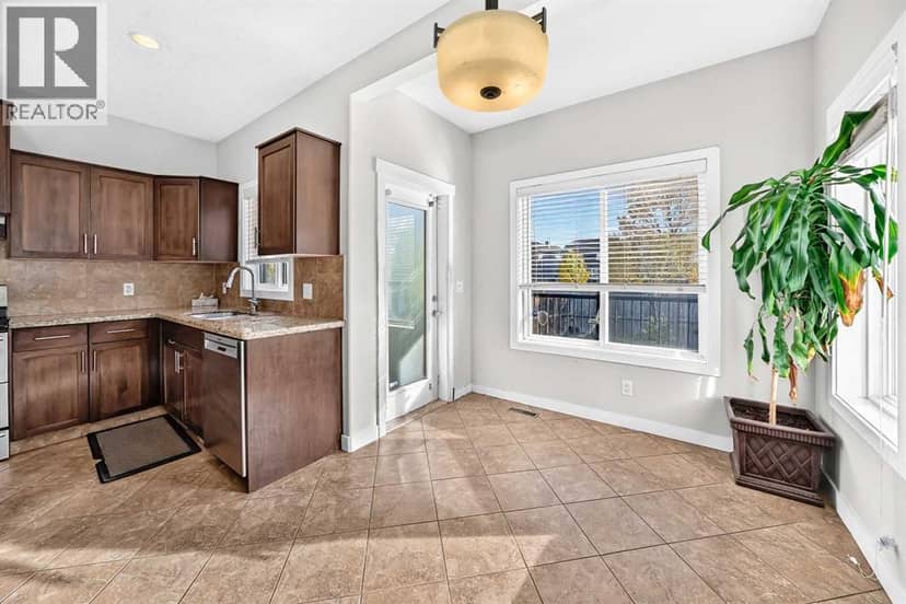 170 Canals Circle SW — photo 14 of 40