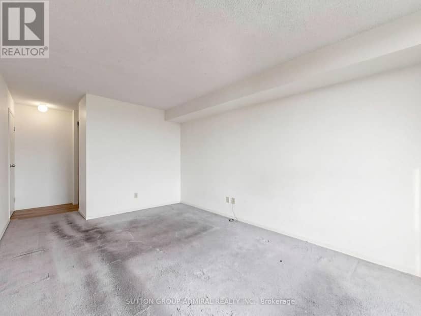 1108 - 2470 Eglinton Avenue — photo 14 of 39
