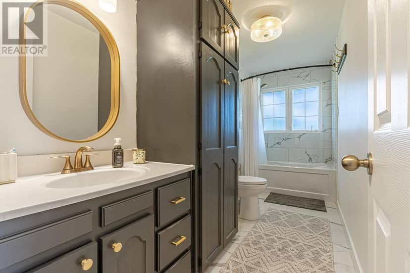 84 SUNSET Drive — photo 18 of 31