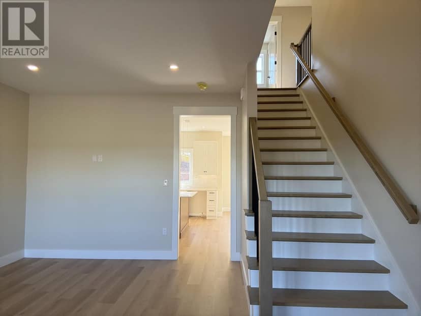 37 Pope Avenue, Sherwood, photo 3