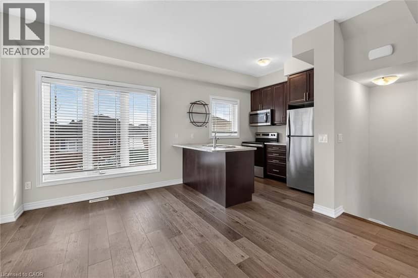 19 PICARDY Drive Unit# 51 — photo 12 of 40