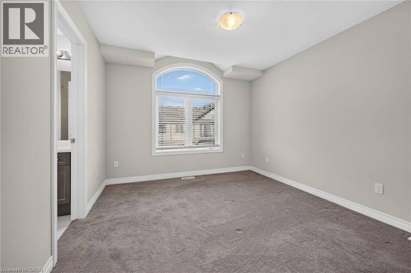 19 PICARDY Drive Unit# 51 — photo 31 of 40