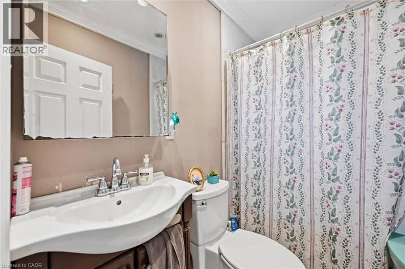 275 WEST 2ND Street — photo 16 of 32
