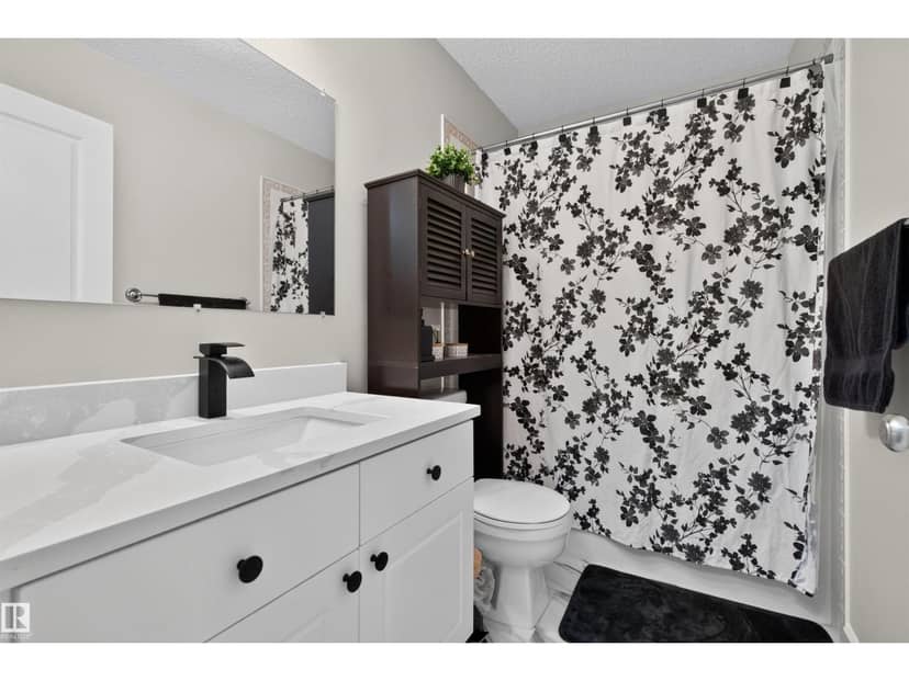 1304 Barnes Cl SW — photo 19 of 40