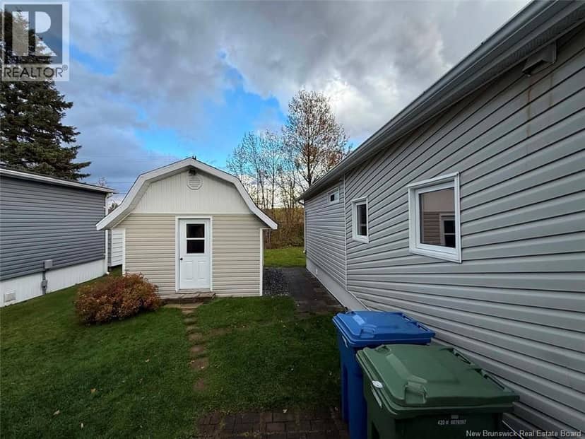 11 Parc P'tiso Street — photo 14 of 17