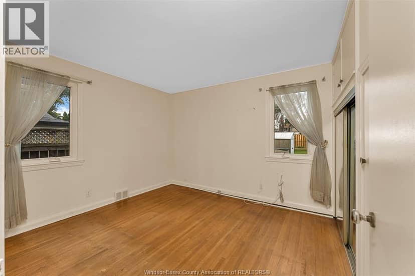 2032 Verdun Avenue — photo 19 of 26