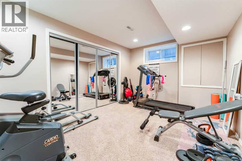 43 Elgin Drive SE — photo 35 of 40