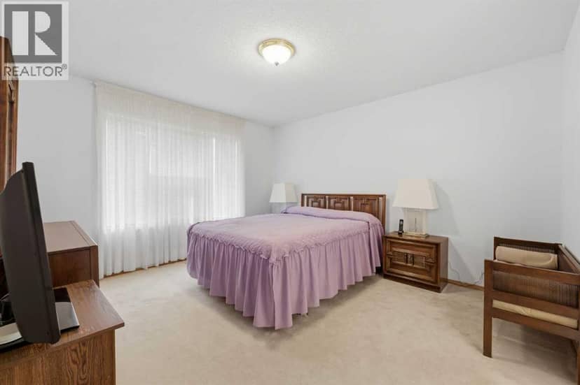 614 Sierra Madre Court SW — photo 14 of 40