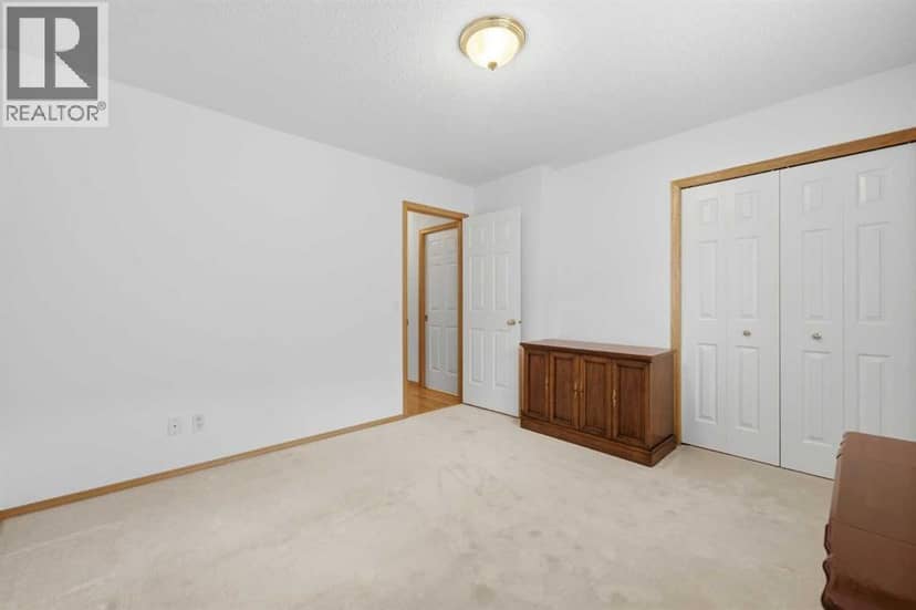 614 Sierra Madre Court SW — photo 18 of 40