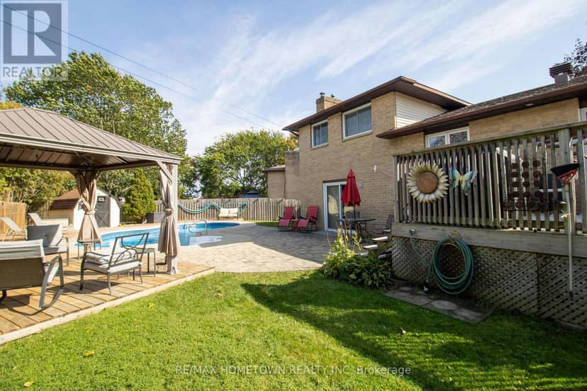 229 Colonel Douglas Crescent — photo 35 of 40