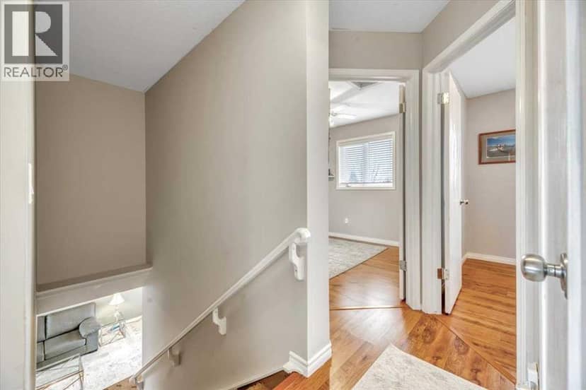90 Parklane Drive — photo 16 of 35