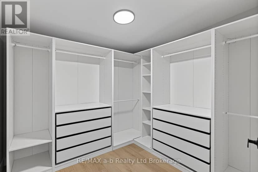 91 Winniett Street — photo 19 of 37