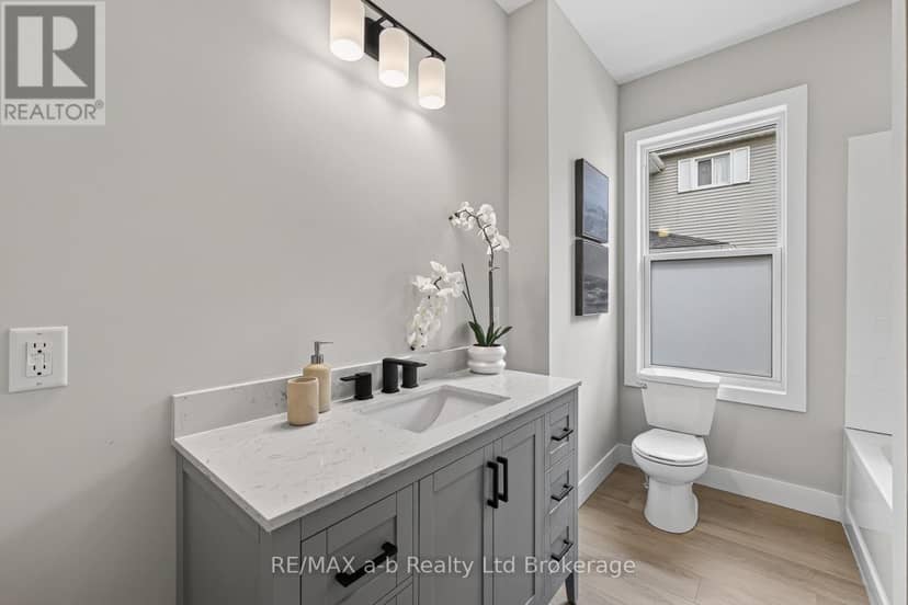 91 Winniett Street — photo 24 of 37