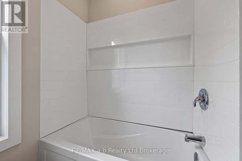 91 Winniett Street — photo 25 of 37