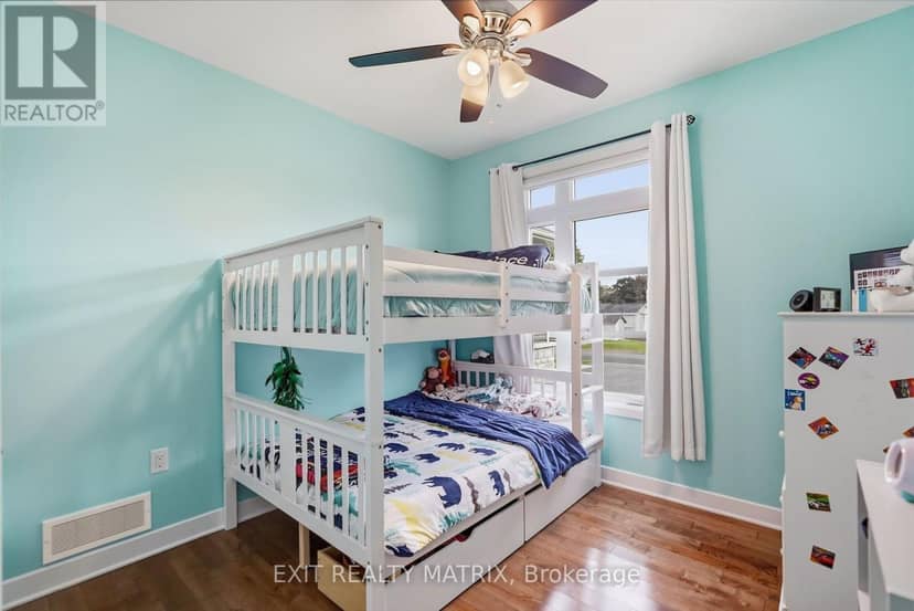 122 Pendleton Street — photo 16 of 40