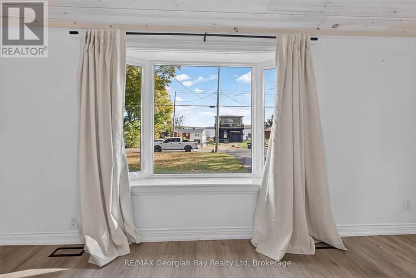 18 Sallows Drive — photo 14 of 38