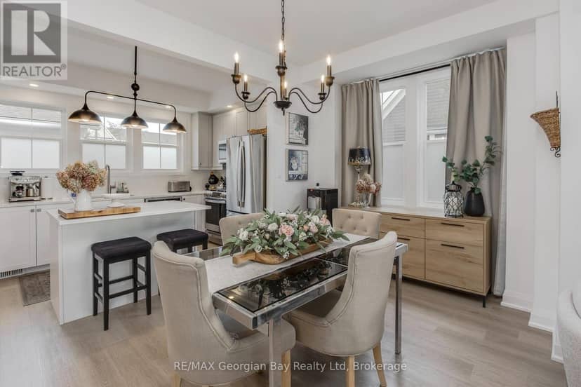 16 Danielle Crescent — photo 12 of 32